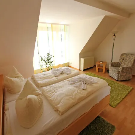 Ferienwohnung See 9001 Кляйнцерланг